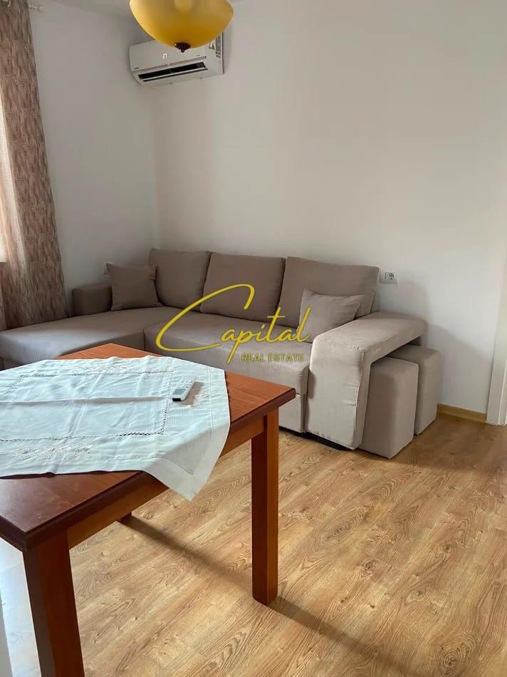 APARTAMENT ME QIRA 1+1 QENDER 65.000 LEKE – Tiranë - 1