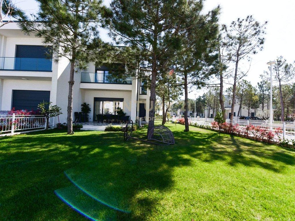 Shitet vile 2 kateshe ne Vala Mar Residences! – Durrës - 1