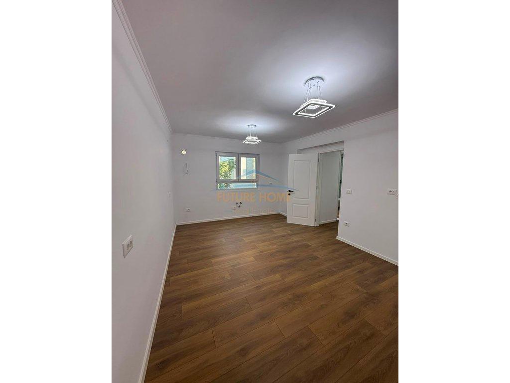 0693769552,Shitet, Apartament 1+1, Xhamlliku, Tirane. – Tiranë