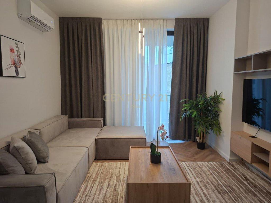0697565029 Apartament 1+1 Për Shitje në Rruga Mine Peza – Tiranë - 1