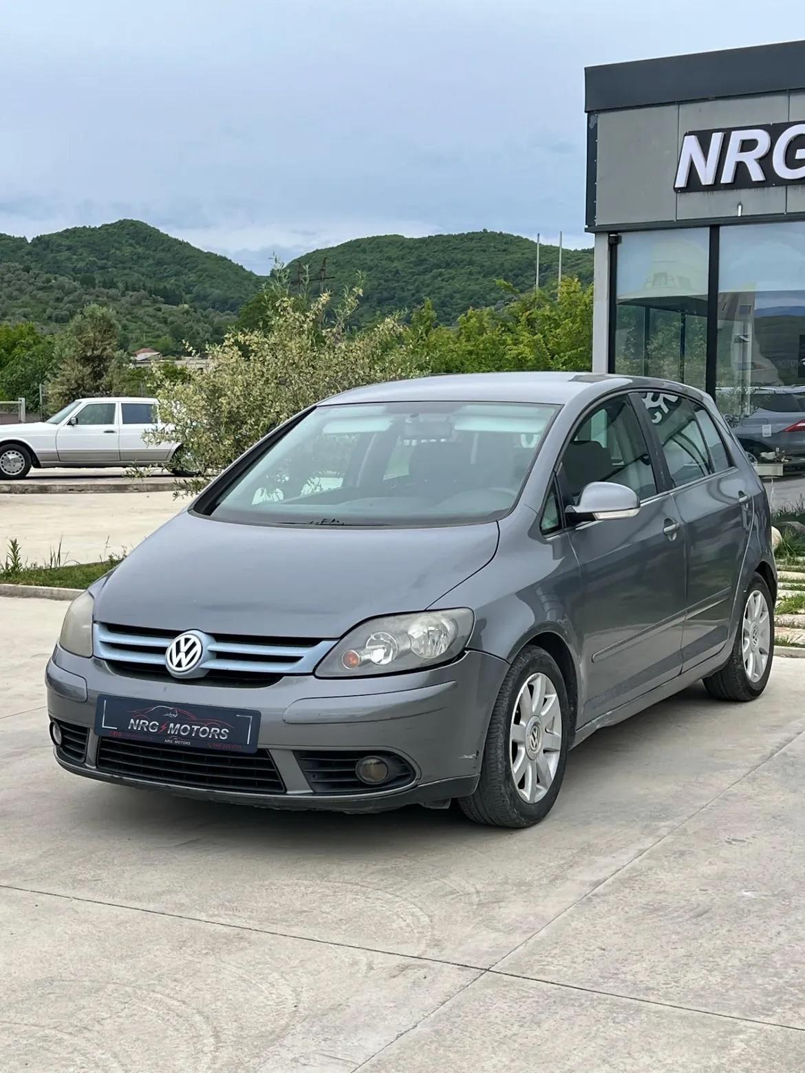 VW Golf 5+ 2.0 TDI – Tiranë - 1