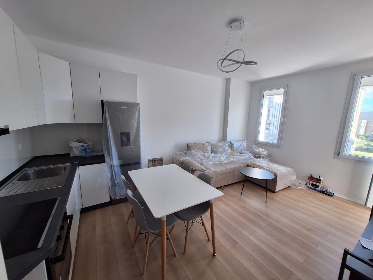 2 apartamente 2+1 tek Ish Fusha e Aviacionit – Tiranë