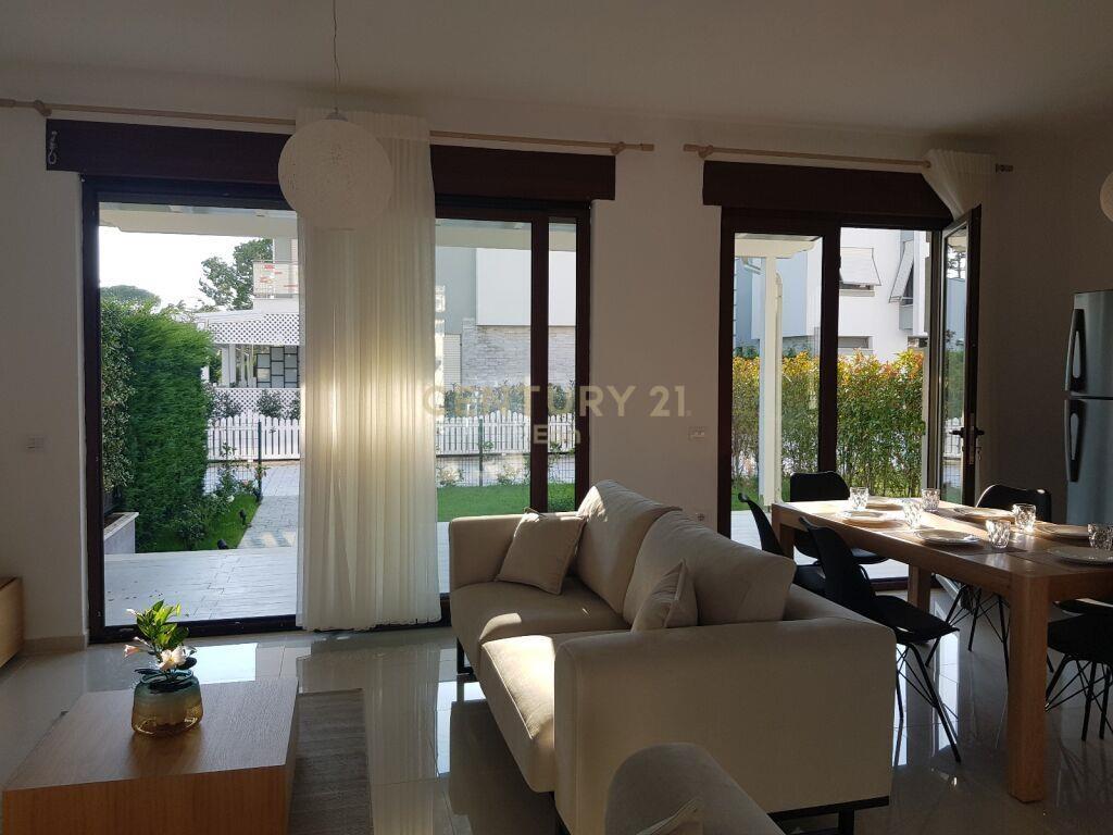 Vila me Qira në Gjirin e Lalzit! – Durrës - 1
