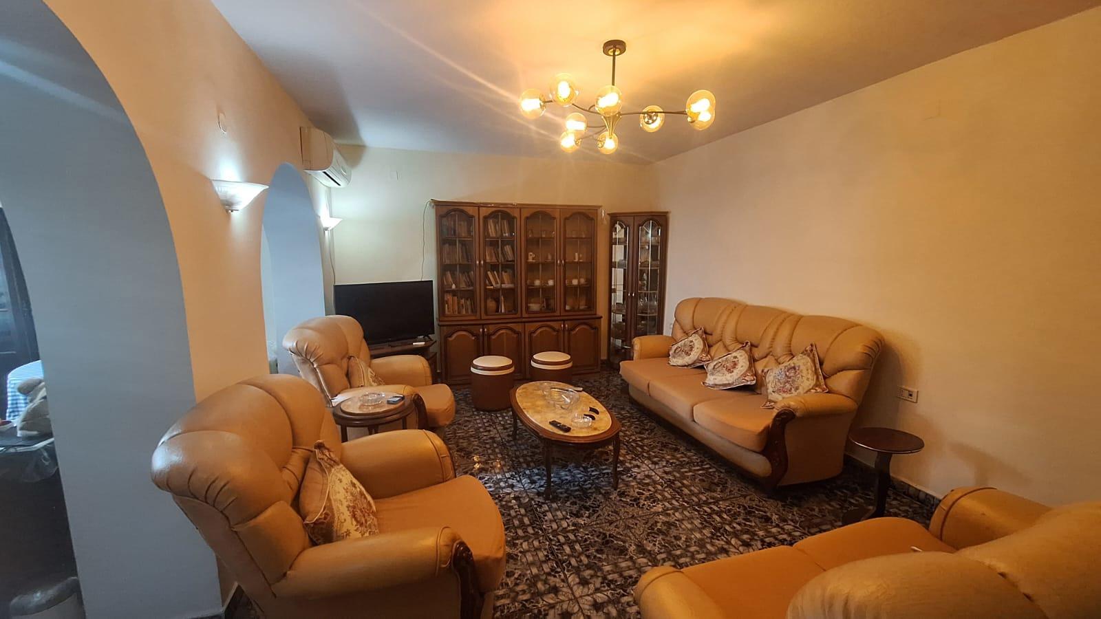 🏠SHITET APARTAMENT 1+1,PERSHTATUR NE 2+1, PRANE SHKOLLES " – Durrës