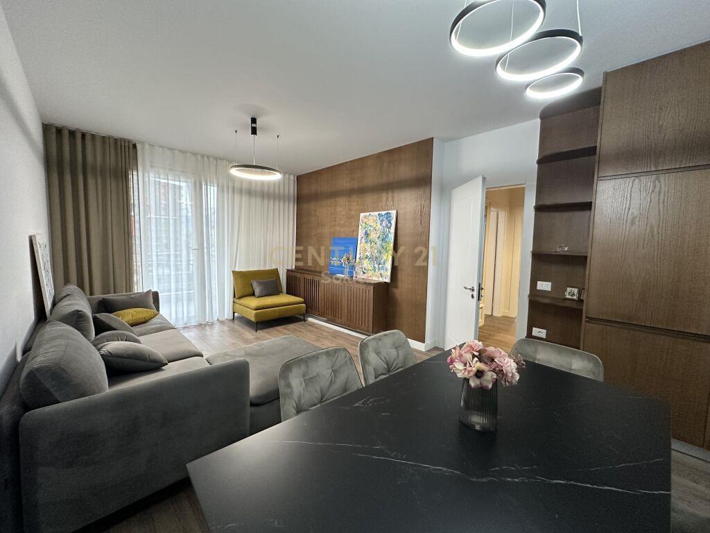 JAPIM ME QIRA APARTAMENT MODERN 2+1+2 TUALETE PRANE OZONE, A – Tiranë - 1