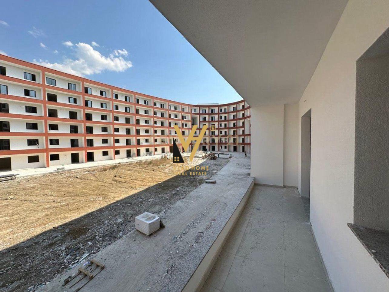 SHITET APARTAMENT 1+1+OBORR TE REZ.EON, GOLEM 110.000 EURO – Durrës