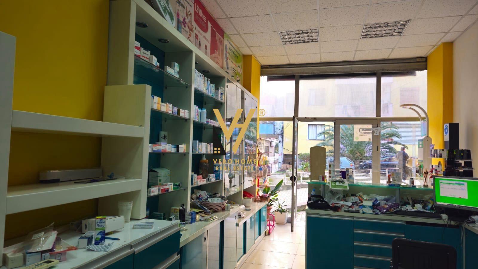 JEPET DYQAN 60 M2 ME QIRA NE YZBERISHT 50.000 LEKE – Tiranë