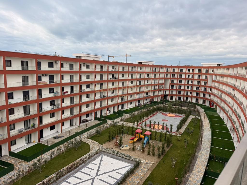 Apartament 1+1+Post parkimi Për Shitje në Golem tek – Durrës
