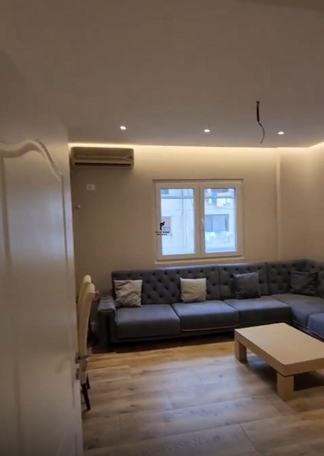 SHITET APARTAMENT 2+1+2 ISH PARKU 210.000 EURO FH-68369 – Tiranë