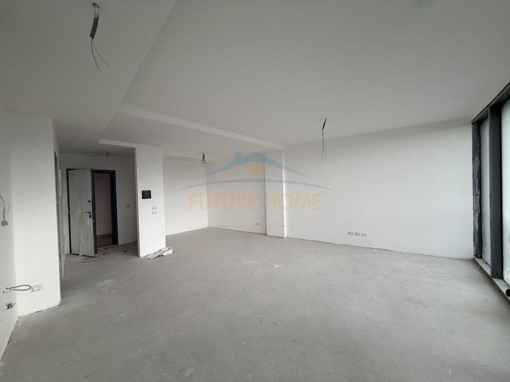 Shitet, Apartament 2+1+2+ Post Parkimi, Lake View Residence, – Tiranë - 1