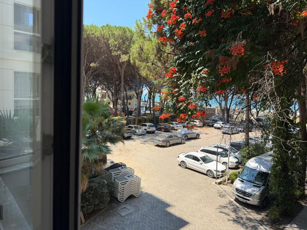 0696044423Shitet, Apartament 2+1+2+2 Ballkone,Mali Robit.Gol – Tiranë