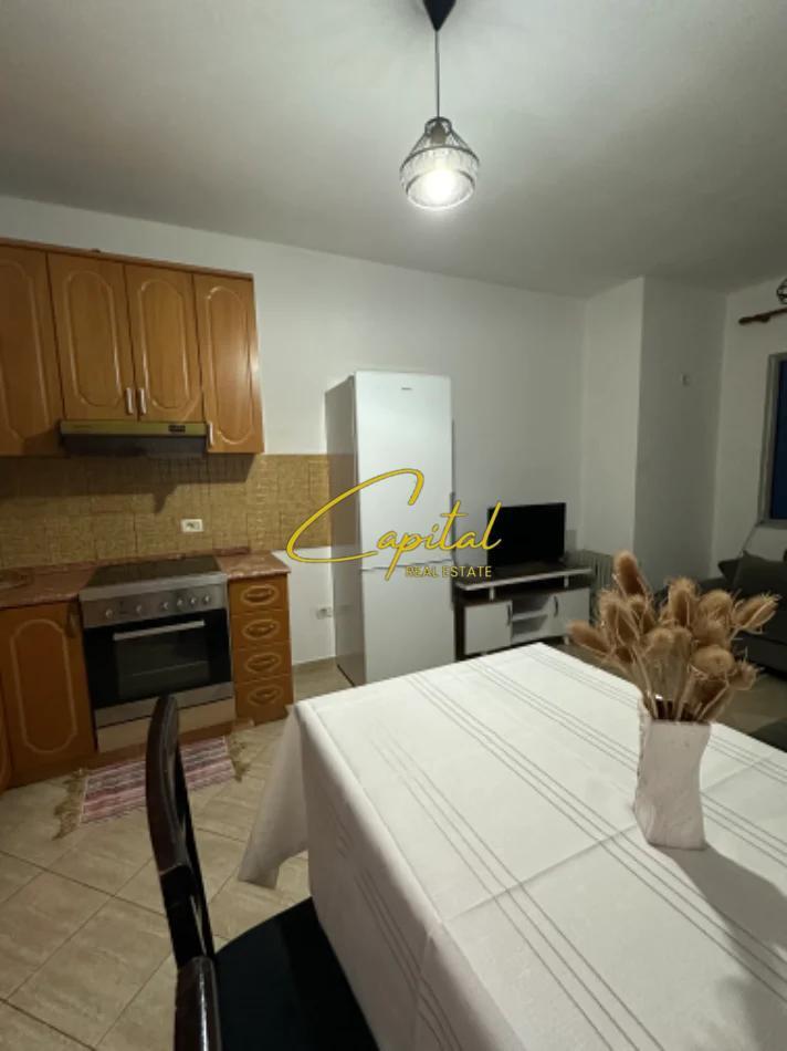 APARTAMENT ME QIRA 1+1 ASTIR 47.000 LEKE – Tiranë