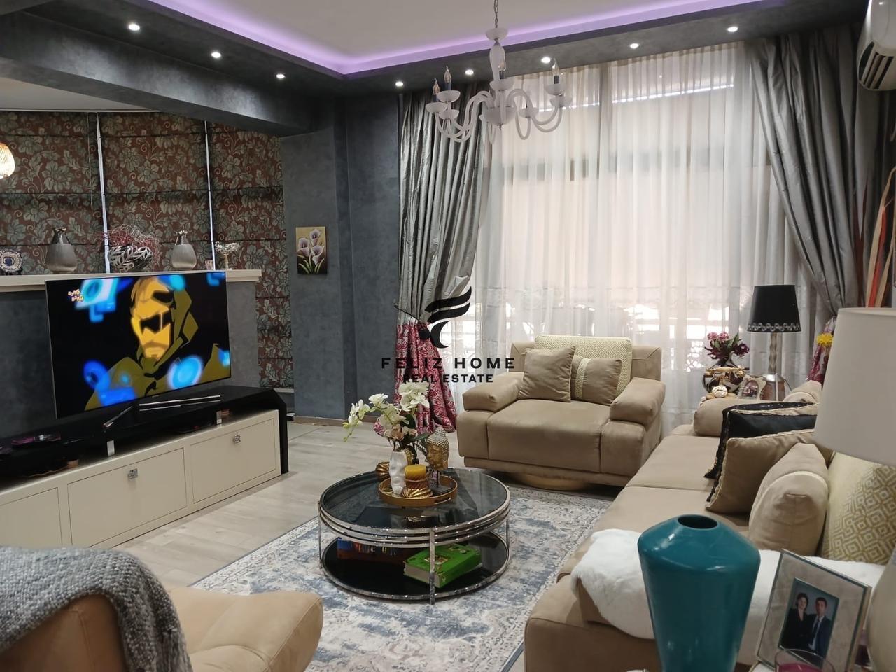 SHITET APARTAMENT 3+1 RRUGA E KAVAJES 242.000 EURO – Tiranë