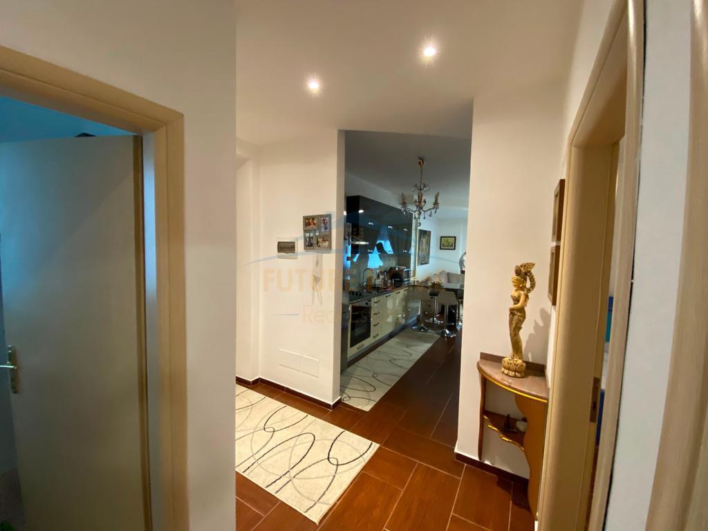 Jepet me qera apartament, 2+1+2, Rrethi i Ullirit, Kamez – Tiranë
