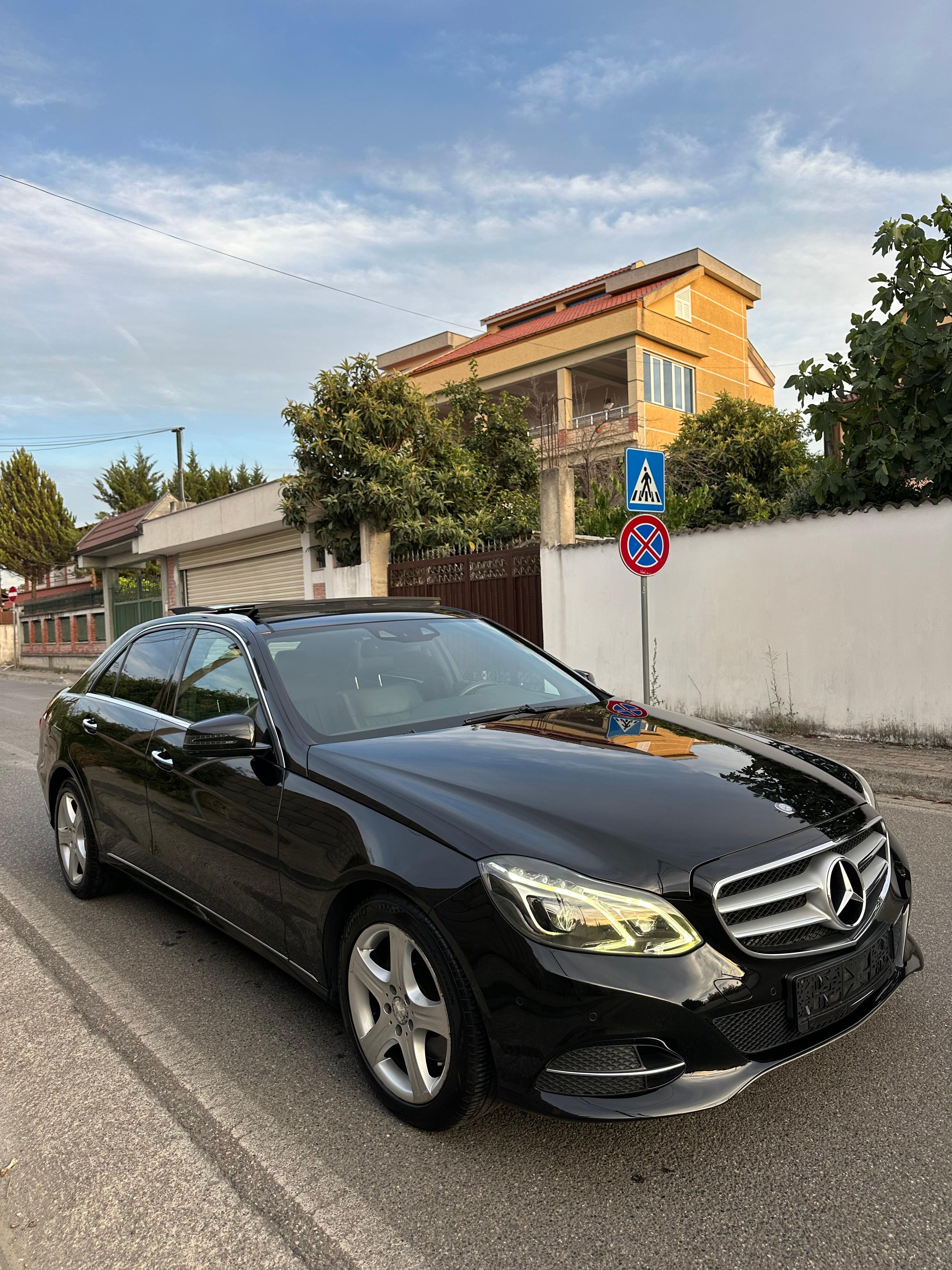 Mercedes e 250 – Tiranë - 1