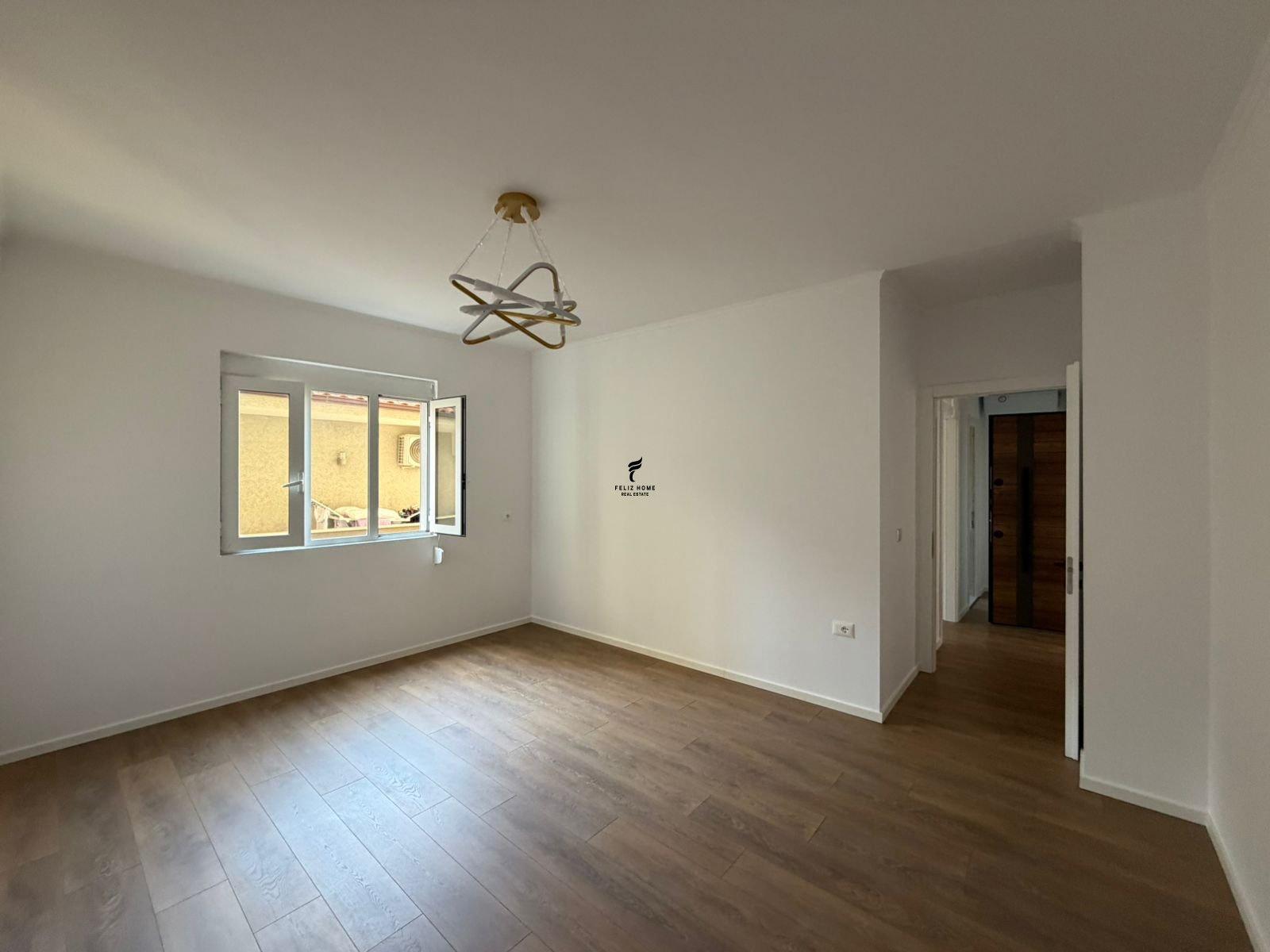 SHITET APARTAMENT 1+1 LAPRAKE 108.000 EURO FH-83609 – Tiranë