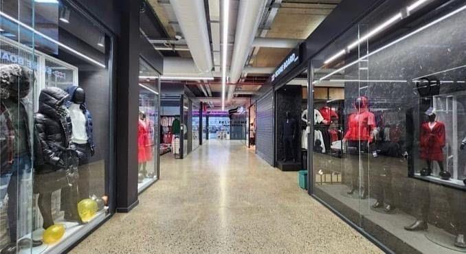 SHITET DYQAN 88 M2 5 MAJI 520.000 EURO – Tiranë