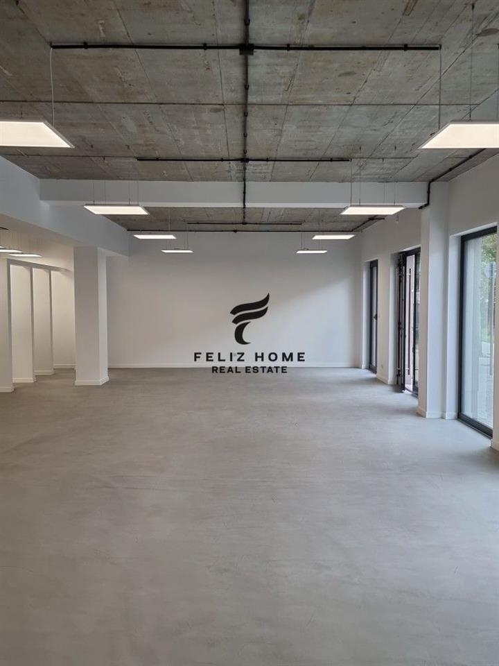 AMBIENT BIZNESI ME QERA 700 M2 STADIUMI DINAMO 5.000 EURO – Tiranë - 1