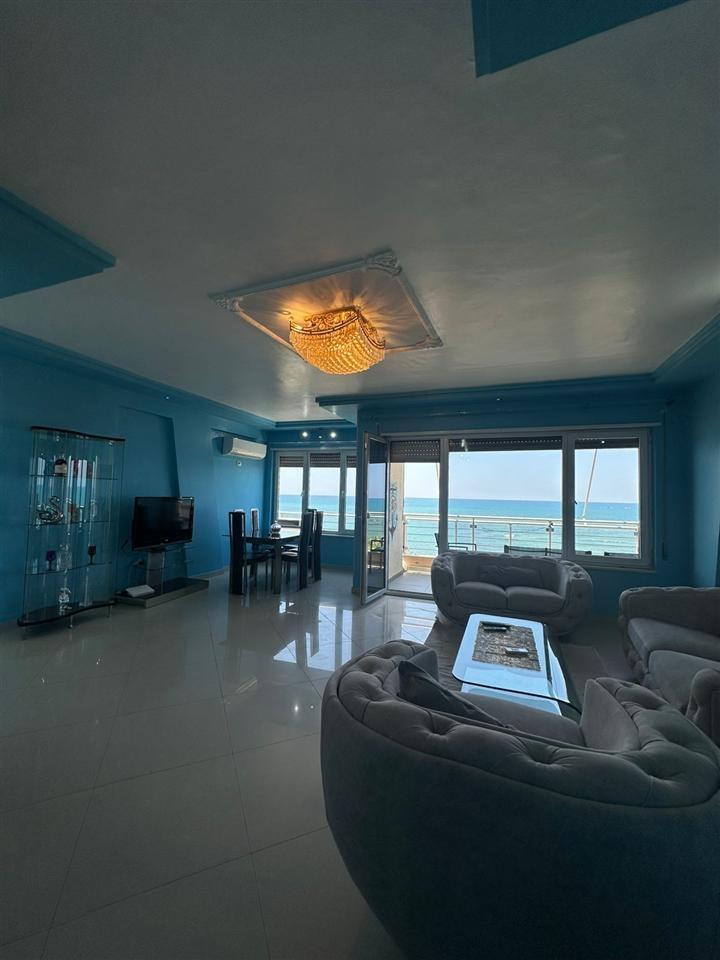APARTAMENT 2+1+2+2 BALLKNE ME QERA 700 EURO CURRILA – Durrës