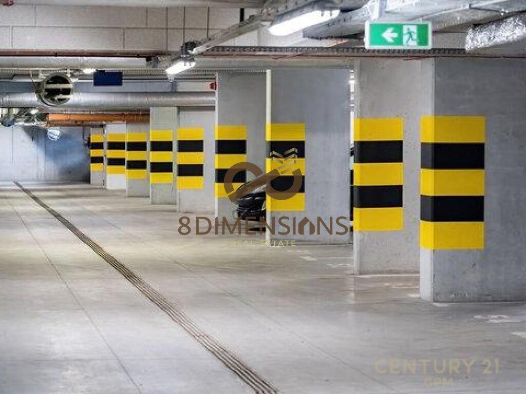 Shitet Post Parkimi,ne Yzberisht me siperfaqe 20 m2 – Tiranë - 1