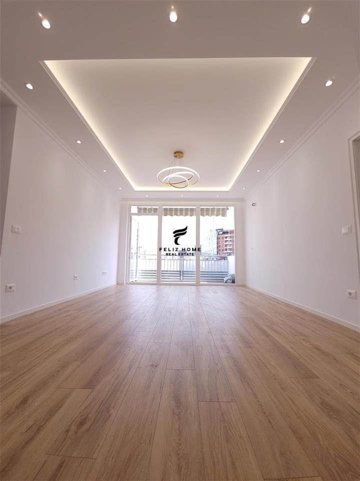SHITET APARTAMENT 2+1+2 ZOGU I ZI 210.000 EURO – Tiranë