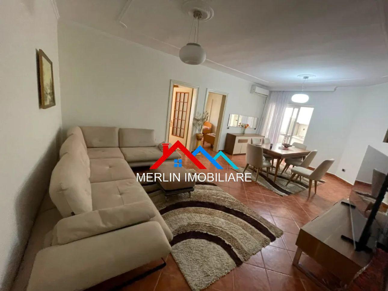 JEPET APARTAMENT 2+1 ME QERA NE KOMUNEN E PARISIT. – Tiranë - 1