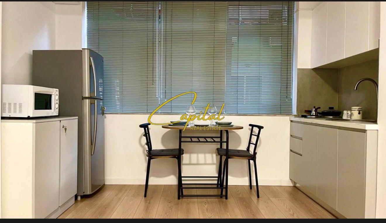 GARSONIERE ME QIRA 45 M2 ISH BLLOKU 70.000 LEKE – Tiranë - 1