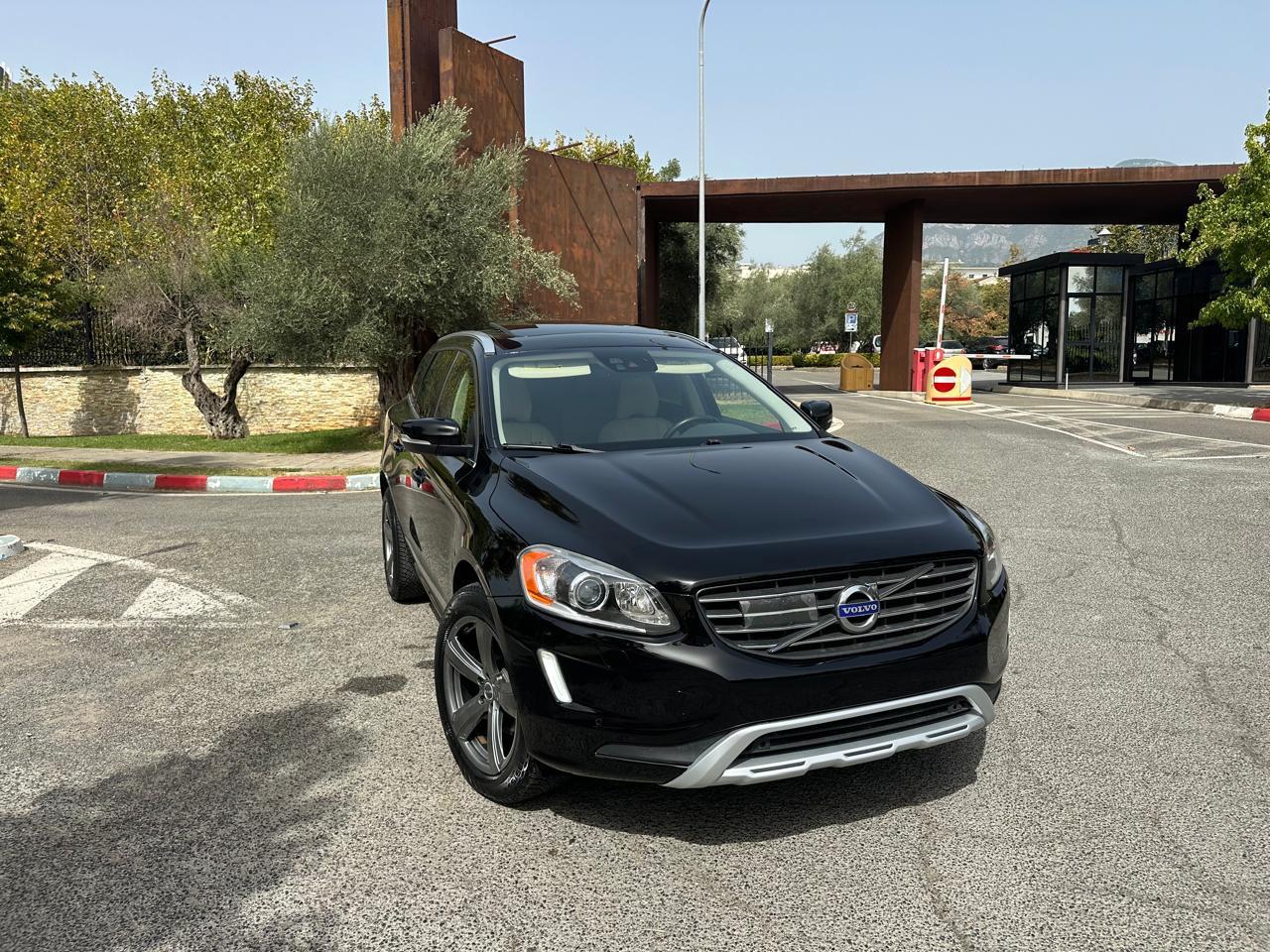 VOLVO XC60 2.5 BENZINE BEHET 100% ME GAZ – Tiranë - 1