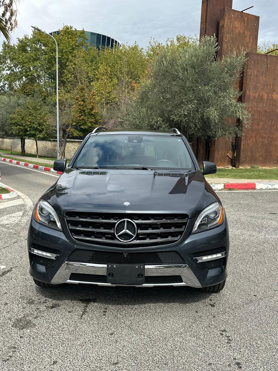 MERCEDES BENZ ML 350 PA TAKS LUKSI FULL OPTION – Tiranë