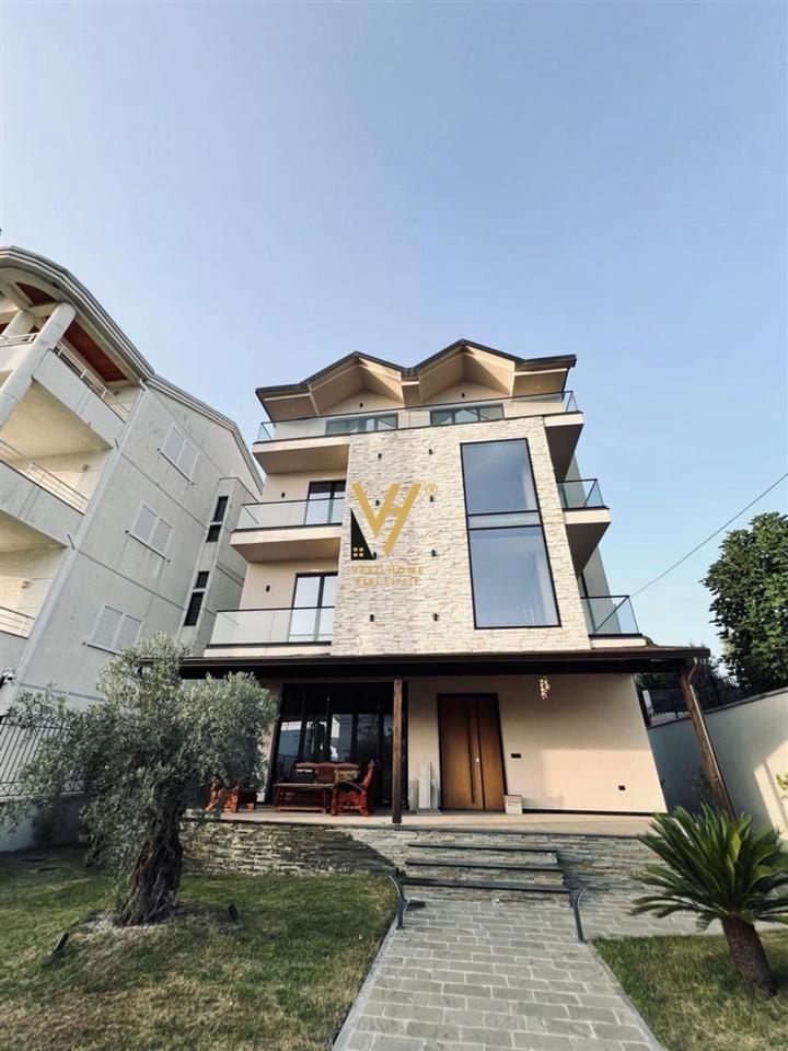 JEPET VILE 4 KATESHE ME QERA NE SAUK 2.500 EURO – Tiranë