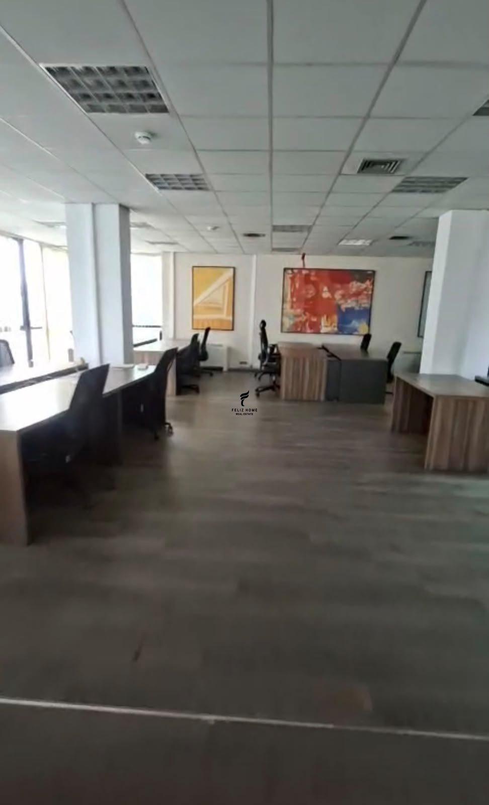 ZYRE ME QERA 330 M2 QENDER 5.940 EURO FH-87308 – Tiranë