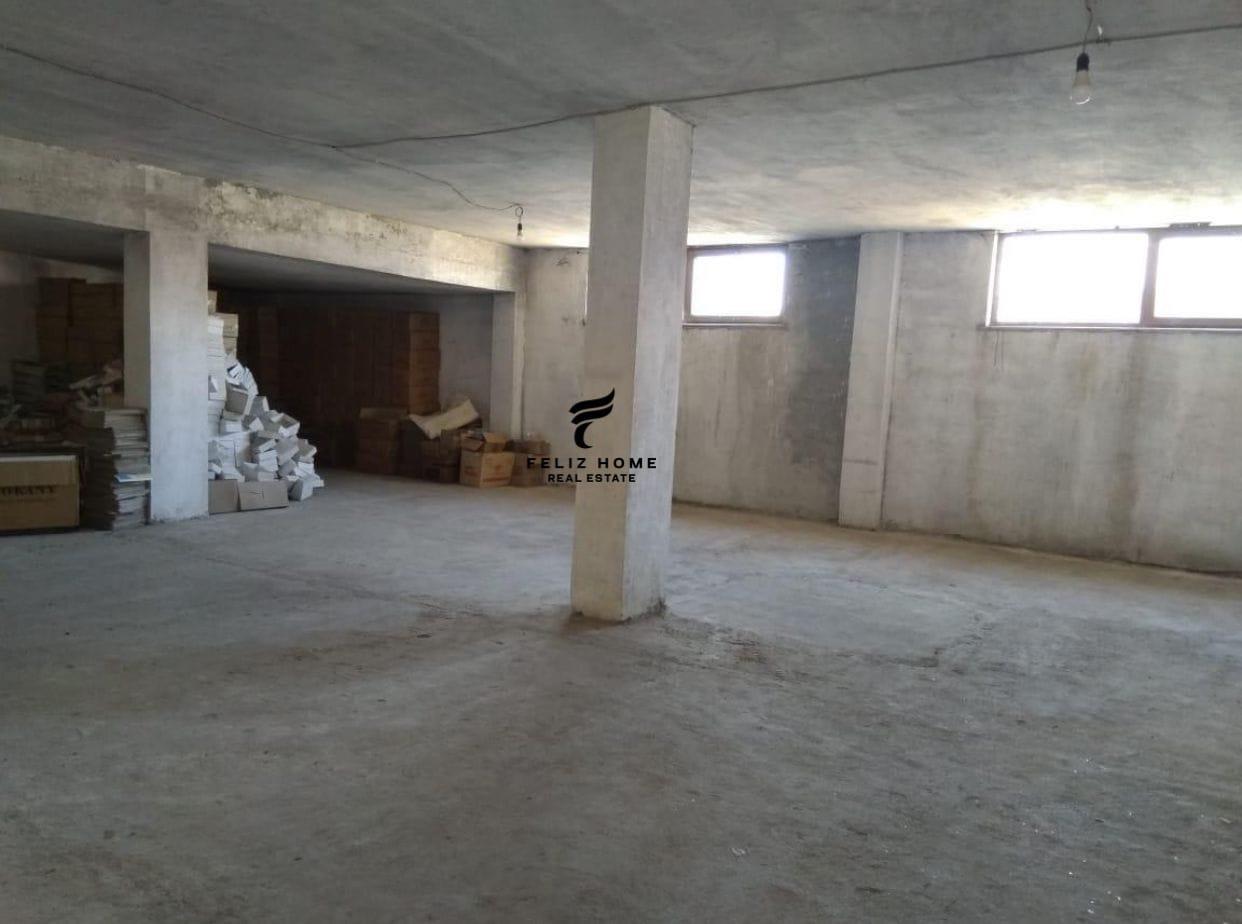 AMBIENT BIZNESI ME QERA 1100 M2 DON BOSKO 3.850 EURO – Tiranë