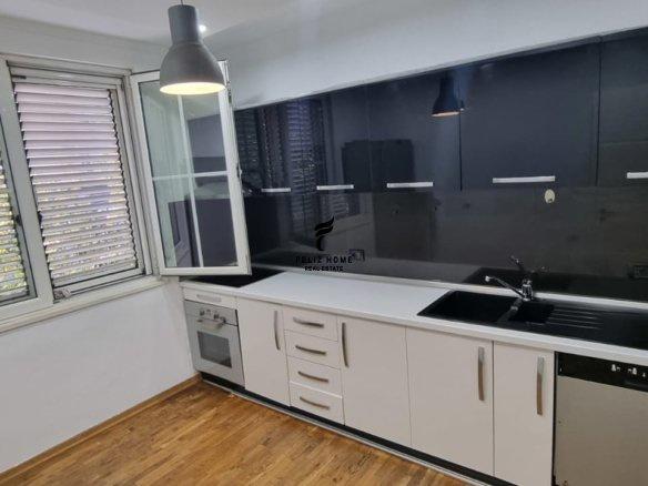 APARTAMENT ME QERA 2+1 SHESHI WILLSON 900 EURO FH-87632 – Tiranë - 1