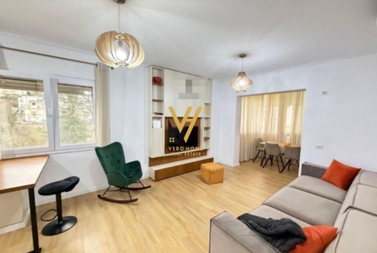 JEPET APARTAMENT 2+1+2 ME QIRA TE KOPSHTI BOTANIK 700 EURO – Tiranë