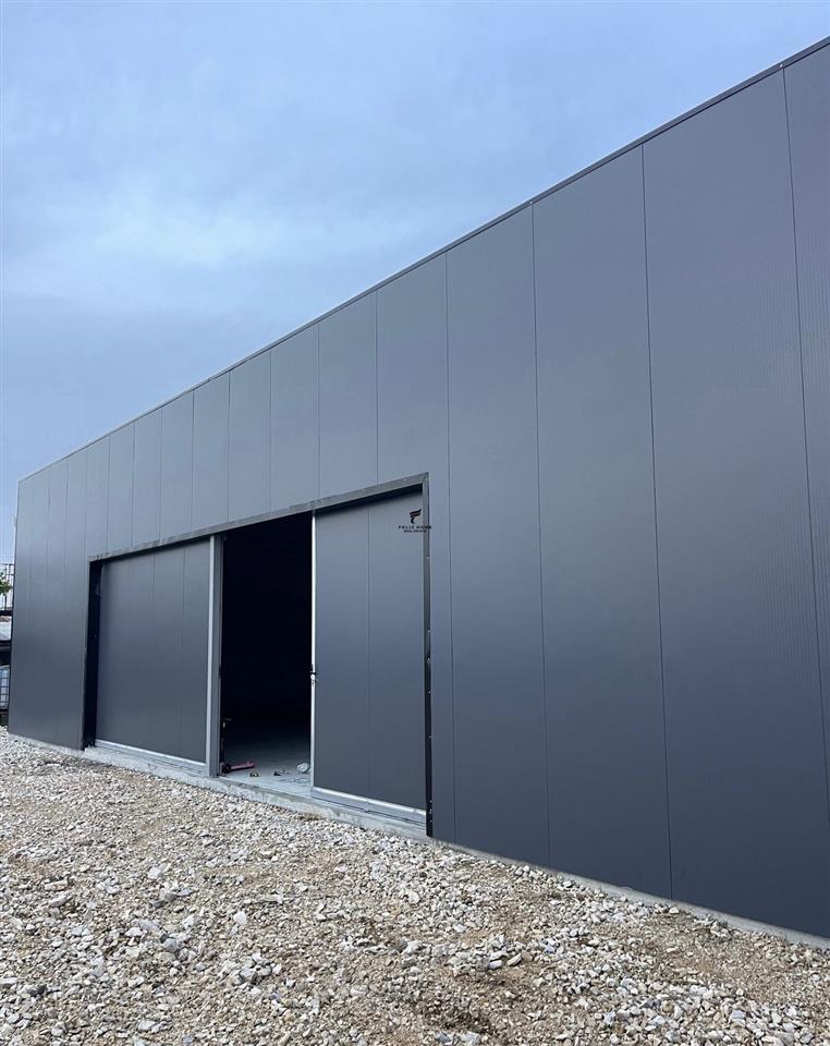 MAGAZINE ME QERA 320 M2 BATHORE 1.500 EURO – Tiranë
