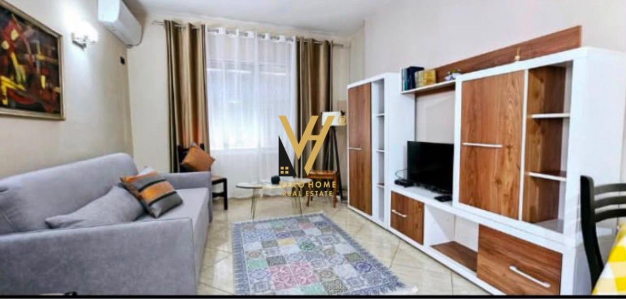 JEPET APARTAMENT 1+1 ME QIRA TE RRUGA E KAVAJES 60.000 LEKE – Tiranë