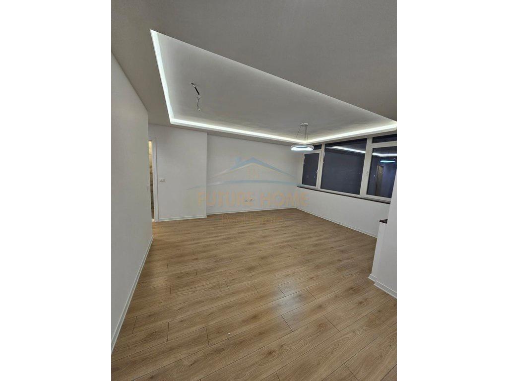 0694603851,Shitet, Apartament 2+1, Stacioni i Trenit, Tiranë – Tiranë