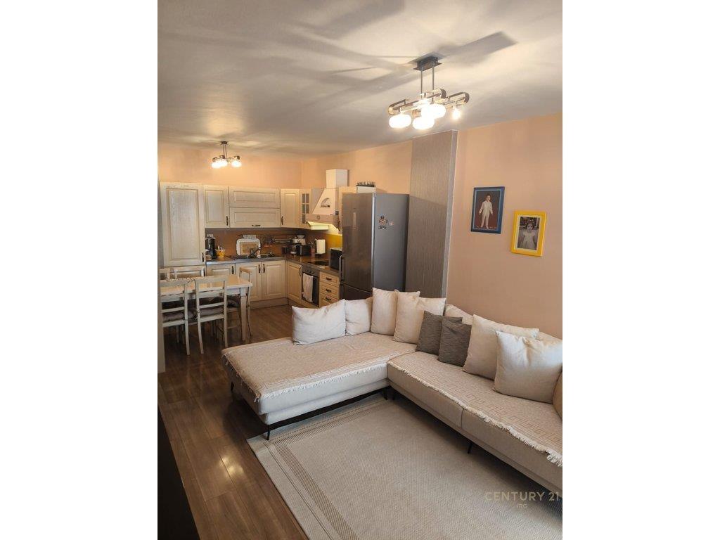 SHITET APARTAMENT 2+1+2 POSTE PARKIMI TE RRUGA ELBASANIT! – Tiranë - 1
