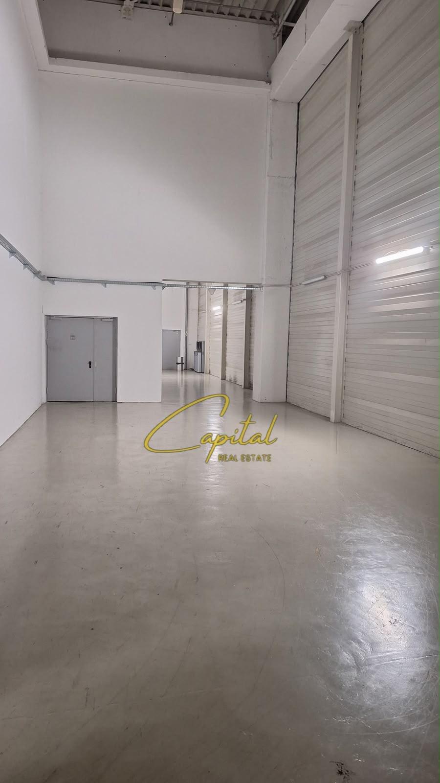 MAGAZINE ME QIRA 120 M2 KOMBINAT 90.000 LEKE – Tiranë