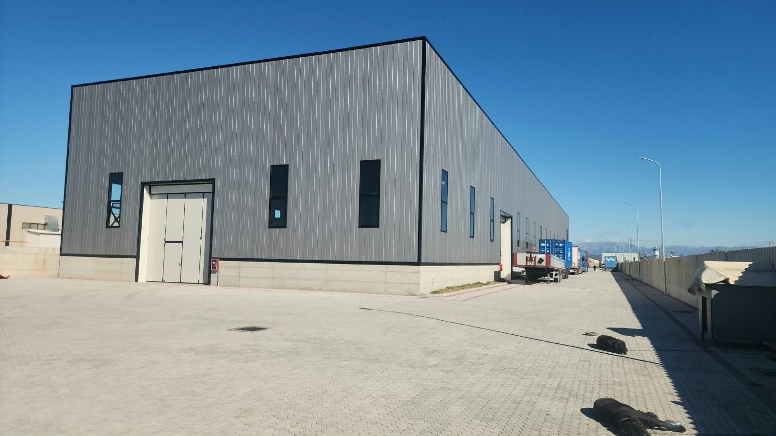 🏭 JEPET ME QIRA KAPANON | PORTO ROMANO, DURRËS – Durrës