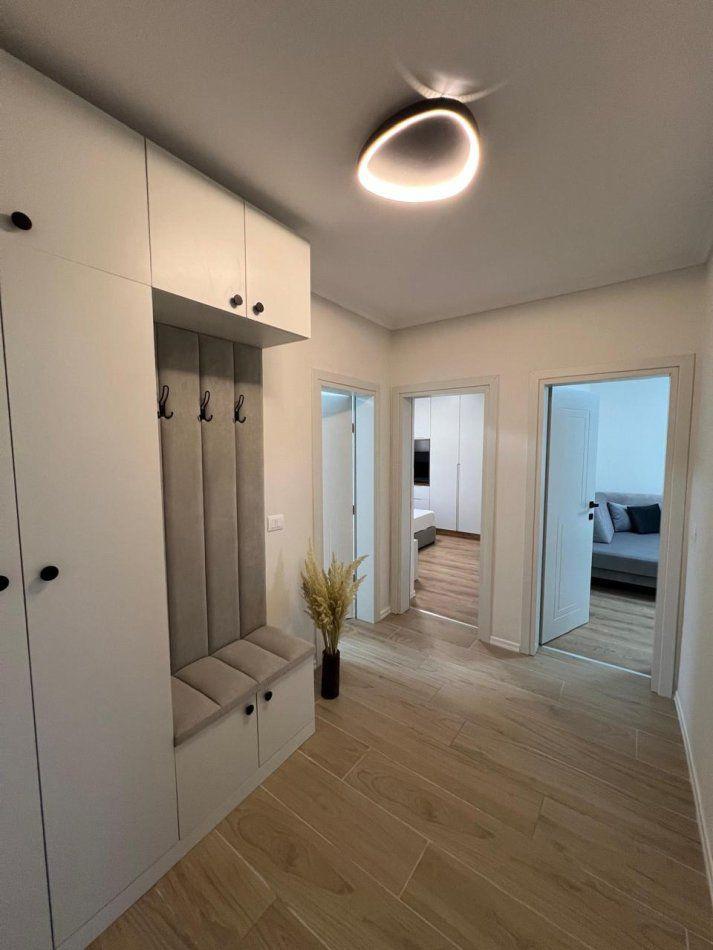 APARTAMENT ME QERA 2+1 STADIUMI DINAMO 750 EURO – Tiranë