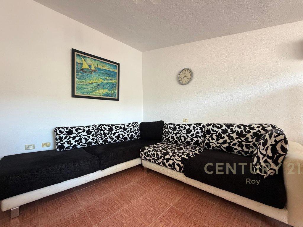 SHITET APARTAMENT 1+1 NË KOMPLEKSIN LIS, GOLEM! – Durrës
