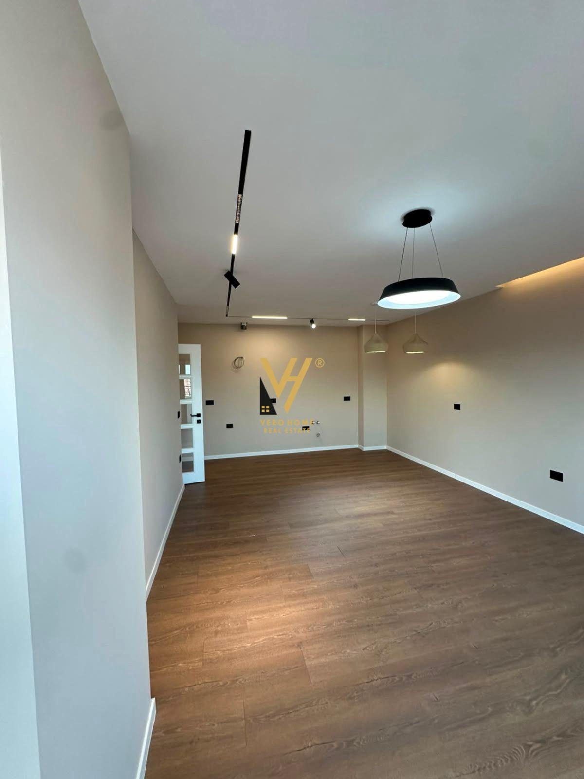 JEPET APARTAMENT 2+1+2+BLK ME QERA TE KOMUNA PARISIT 70.000L – Tiranë - 1
