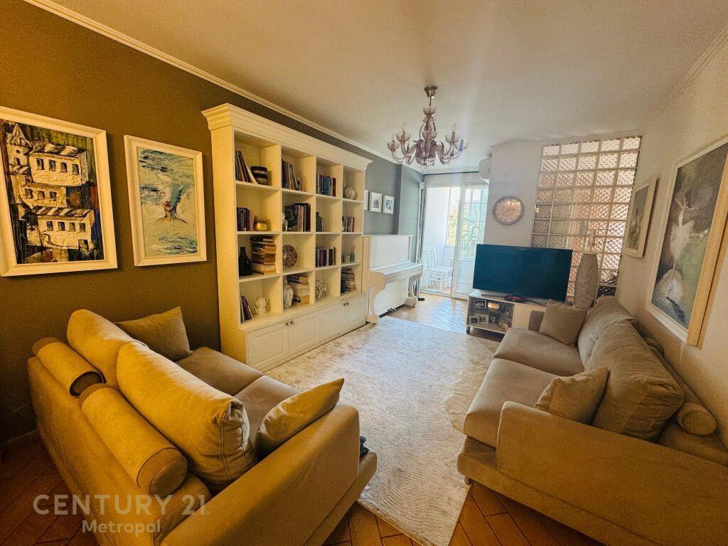 APARTAMENT 2+1 NE SHITJE , ISH EKSPOZITA! – Tiranë
