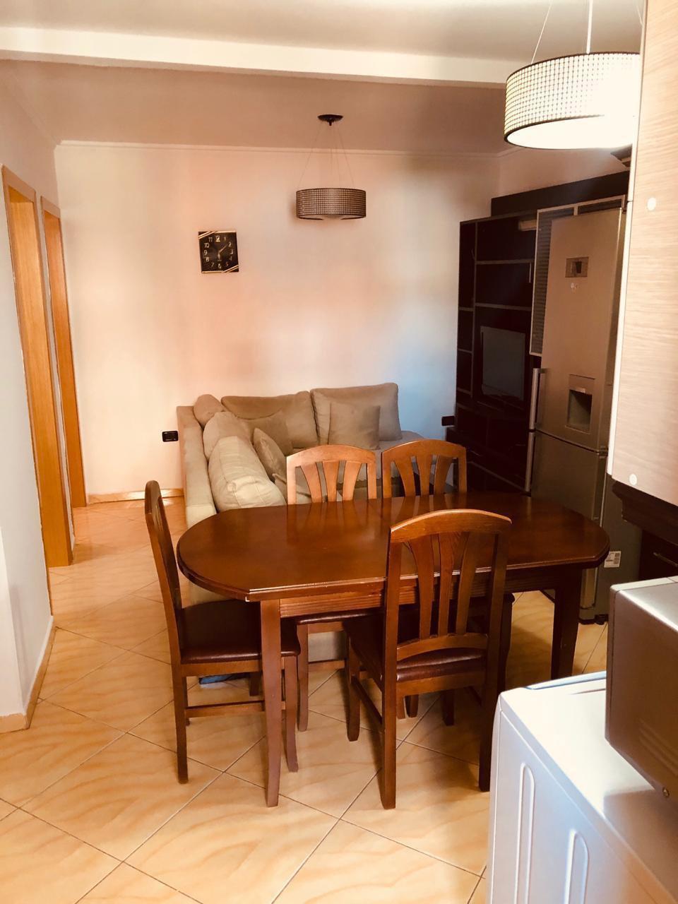 Apartament 2+1 ne Shitje Tek Varri i Bamit ID 5581 – Tiranë