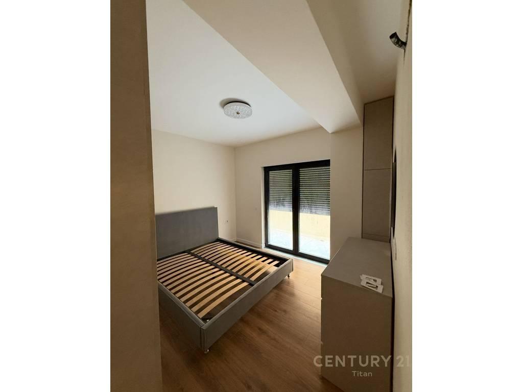 Apartament 3+1+2 + Verandë Të Madhe Tek Zgjatimi I Kodrës Së – Tiranë - 1