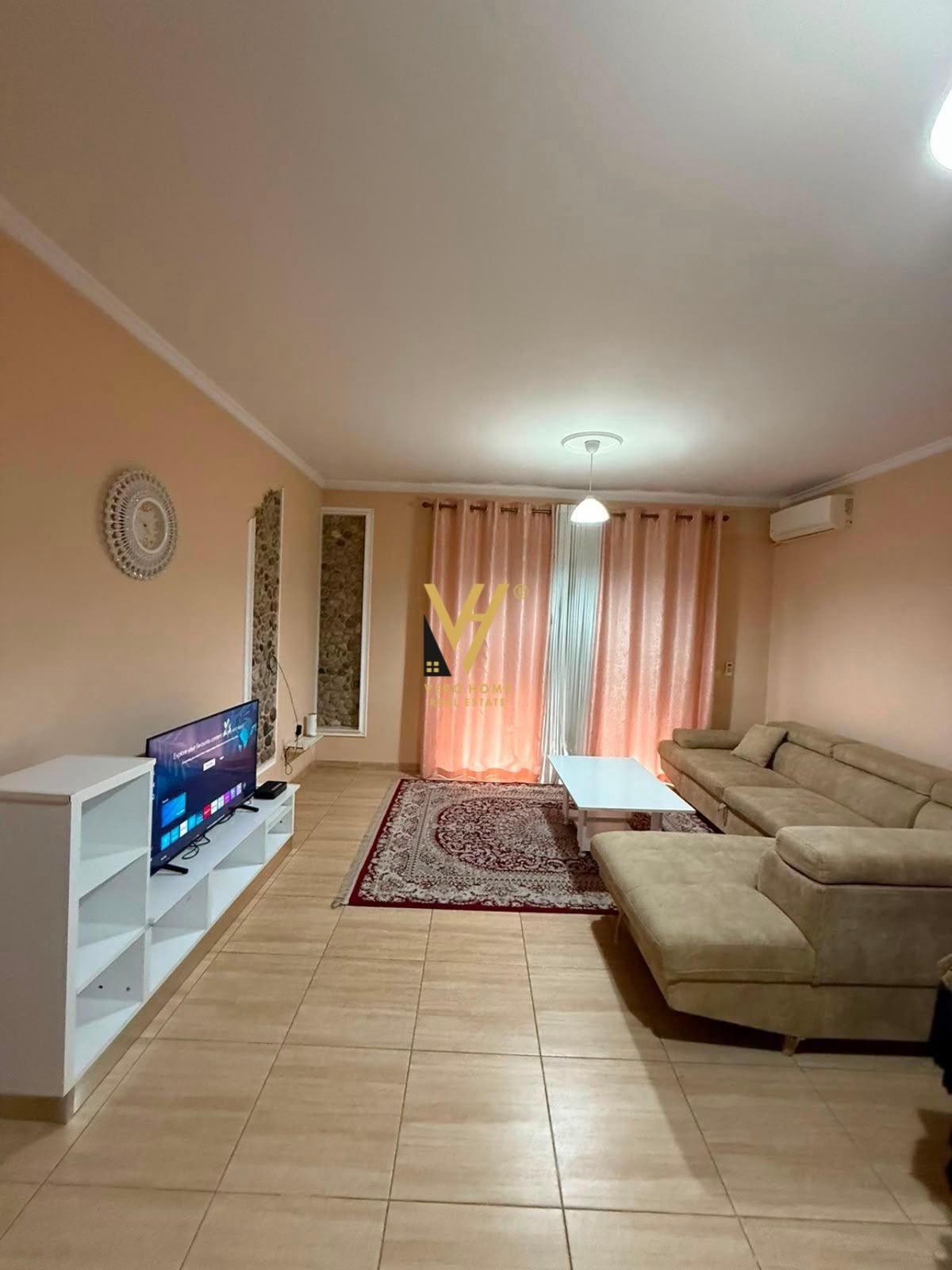 JEPET APARTAMENT 1+1+BLK ME QERA TEK 5 MAJI 50.000 LEKE – Tiranë