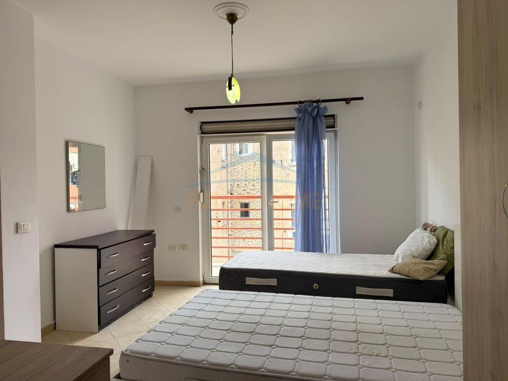 0695135860 Shitet, Apartament 2+1, Credins Bank, Ali Demi – Tiranë