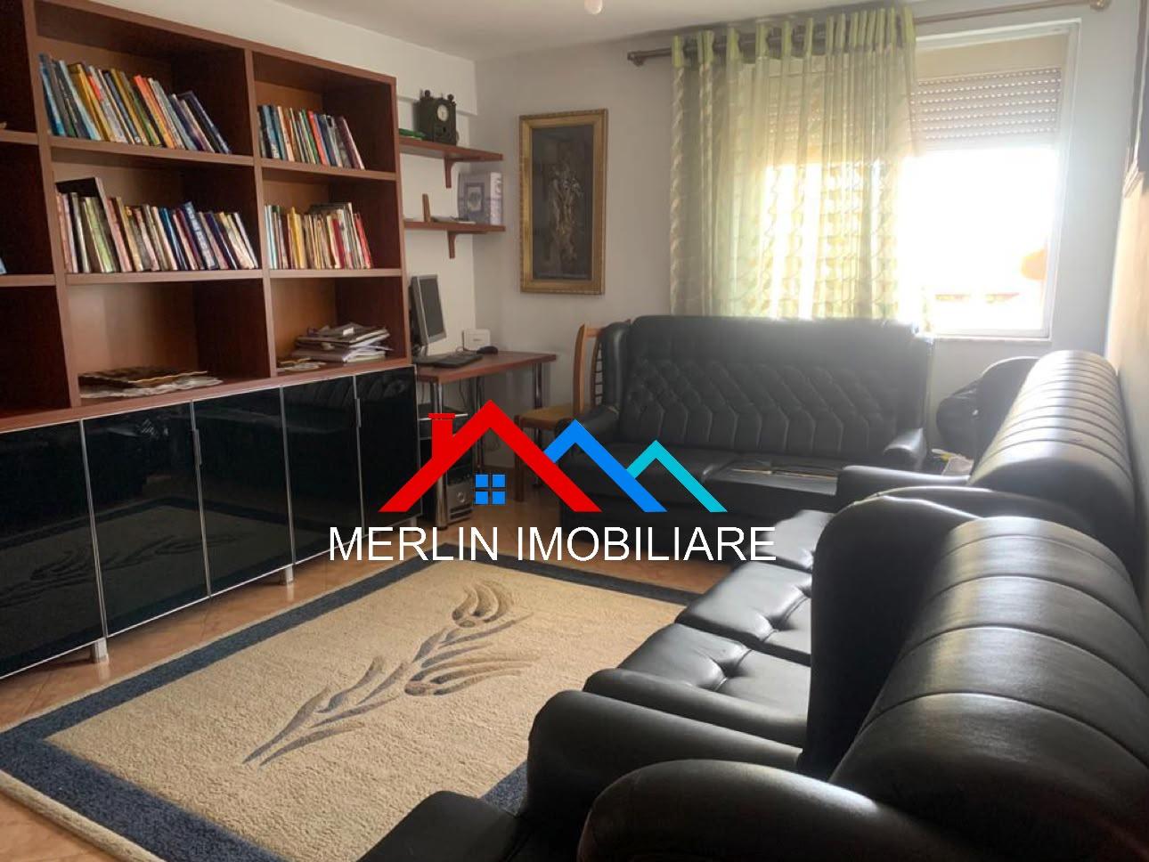 JEPET APARTAMENT 3+1 ME QERA AFER PAZARIT TE RI,RRUGA FADIL – Tiranë - 1