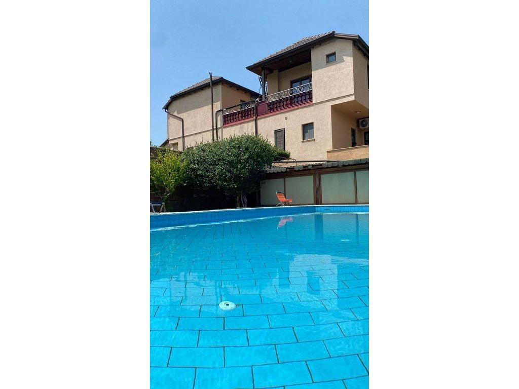 Apartament Me Qira | Pezë, Tiranë – Tiranë
